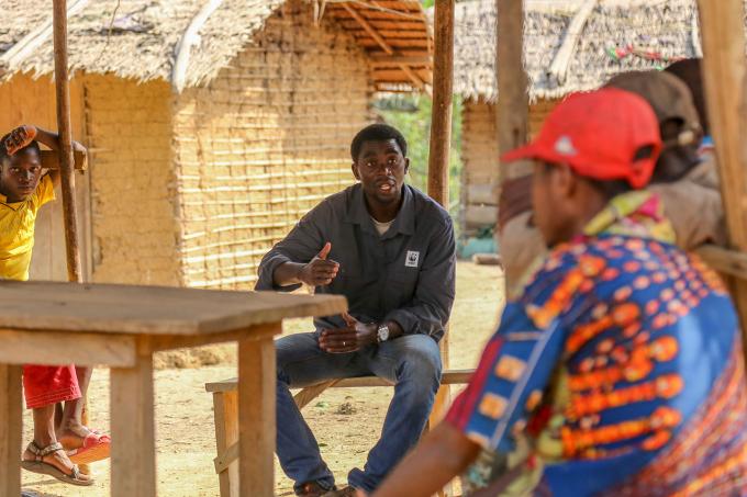 Soutien aux actions de sensibilisation des populations au gorille